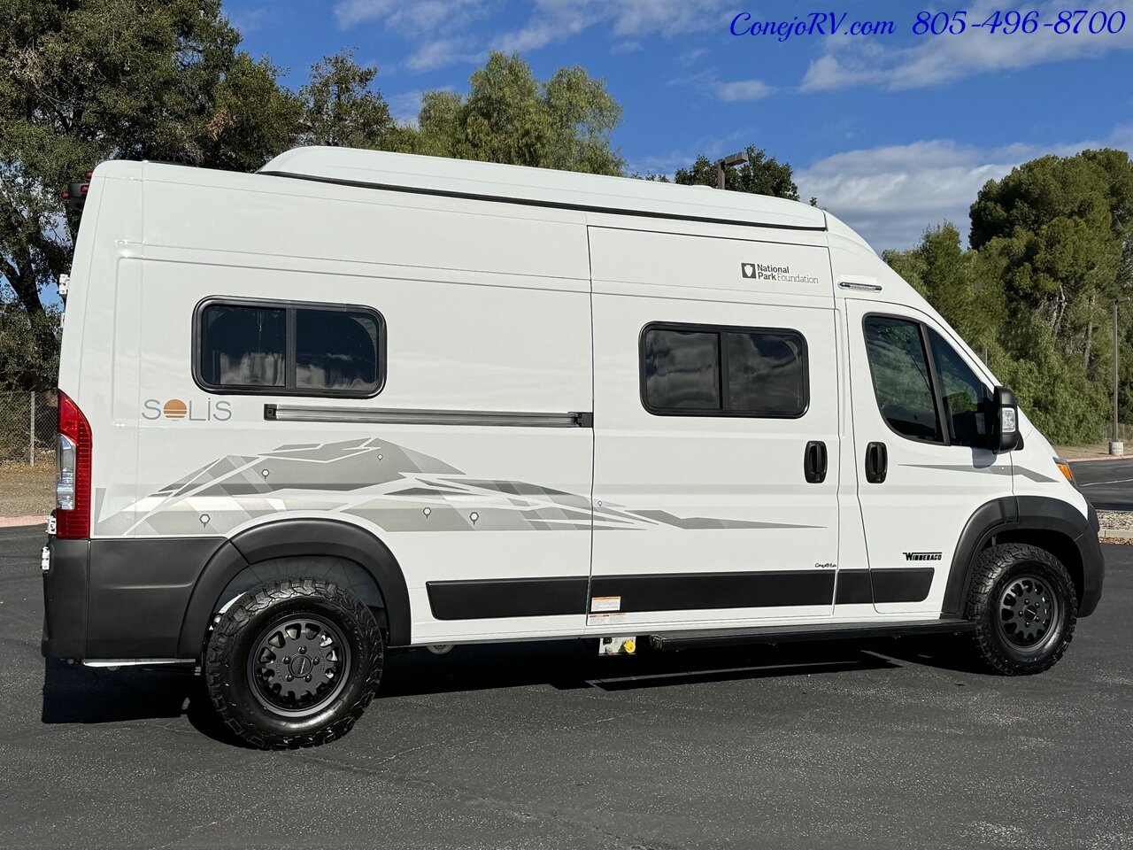 2024 Winnebago Solis 59P NPF Limited Edition Exclusive Features Murphy Bed Pop  Top - Photo 4 - Thousand Oaks, CA 91360