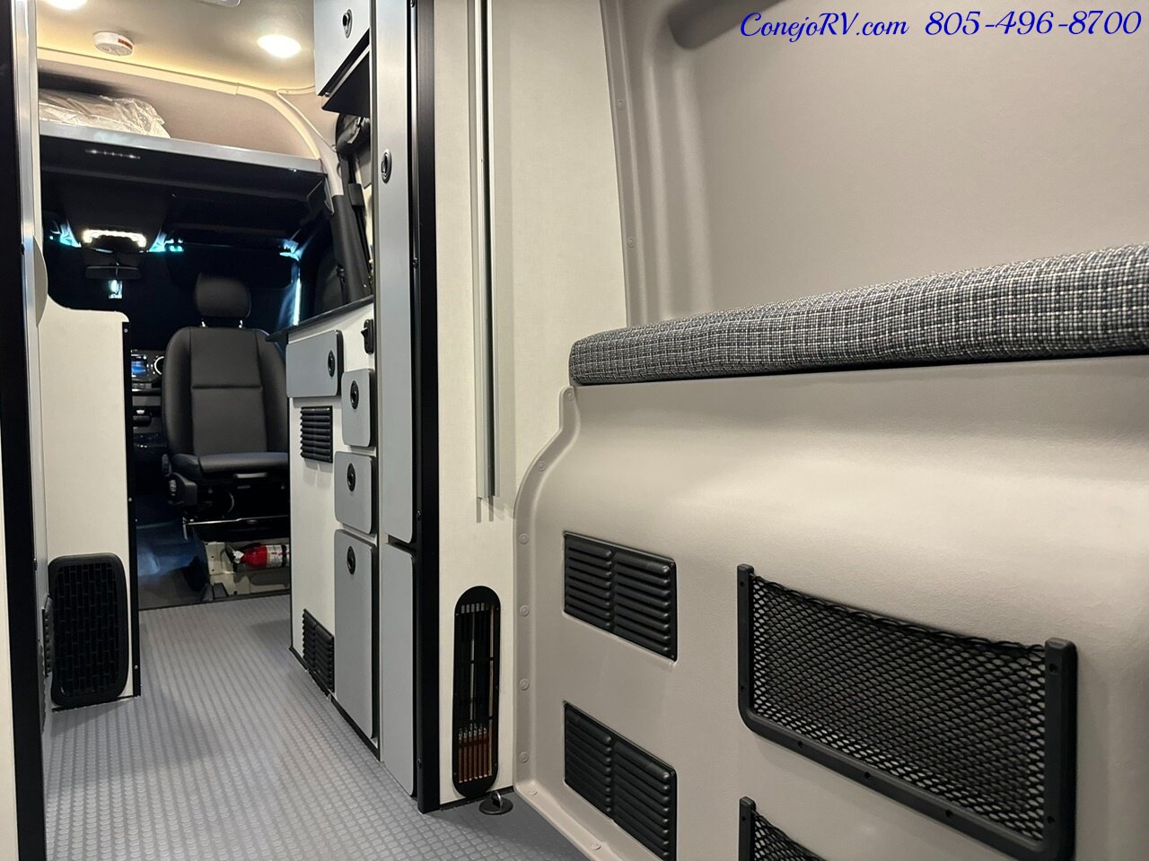 2024 Winnebago Revel 44E 4X4 Sprinter Mercedes Turbo Diesel, 320 AH Lithium   - Photo 30 - Thousand Oaks, CA 91360