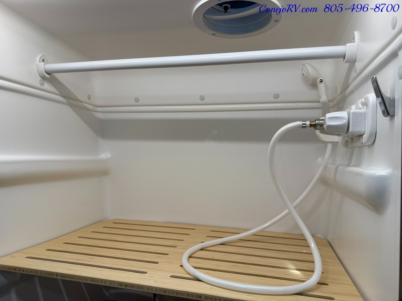 2024 Winnebago Revel Sport 44N AWD Sprinter Mercedes Turbo Diesel, 4.1kWh Lithionics Lithium System - Photo 16 - Thousand Oaks, CA 91360