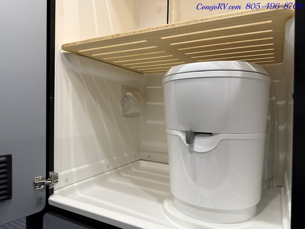 2024 Winnebago Revel Sport 44N AWD Sprinter Mercedes Turbo Diesel, 4.1kWh Lithionics Lithium System - Photo 18 - Thousand Oaks, CA 91360