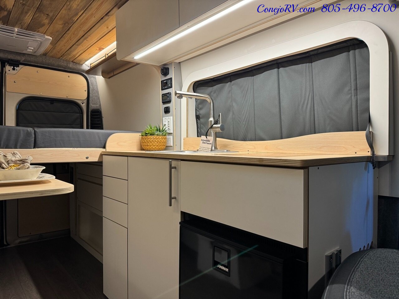 2024 Dave & Matt Vans LV3 Lithium Kitchenette Rear Bed Roof AC 3K Inverter   - Photo 6 - Thousand Oaks, CA 91360