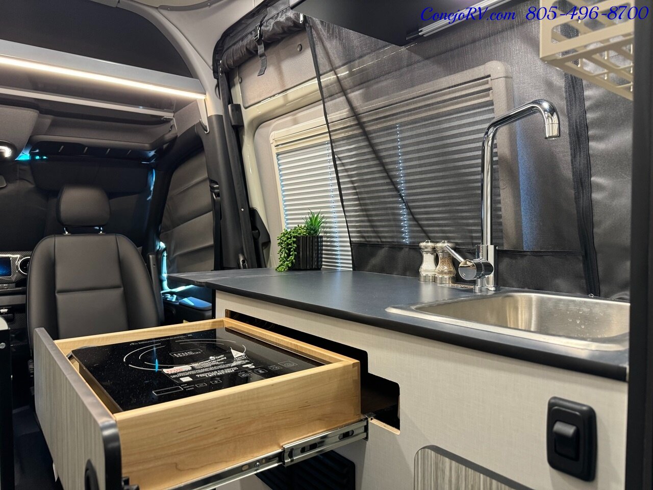 2024 Winnebago Revel 44E 4X4 Sprinter Mercedes Turbo Diesel, 320 AH Lithium  Custom Upgrades - Photo 12 - Thousand Oaks, CA 91360