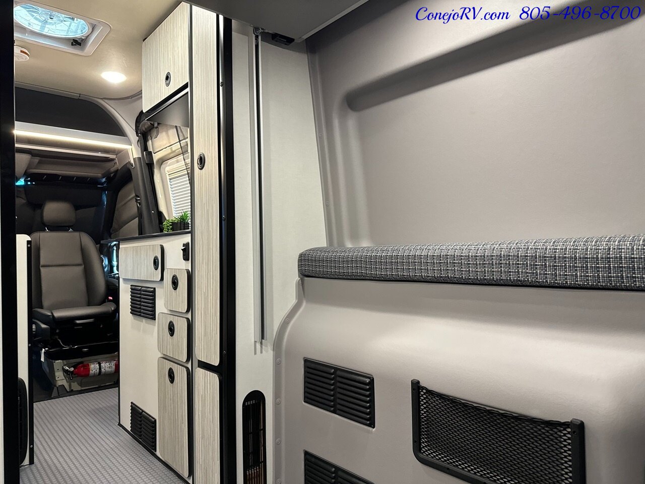 2024 Winnebago Revel 44E 4X4 Sprinter Mercedes Turbo Diesel, 320 AH Lithium  Custom Upgrades - Photo 31 - Thousand Oaks, CA 91360