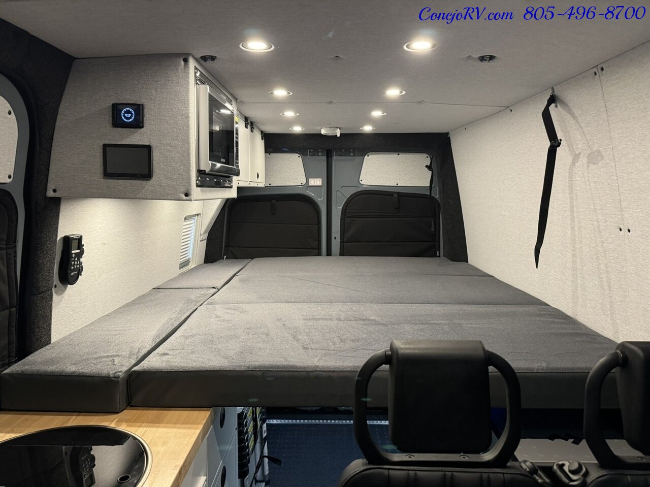 2025 Grit Overland Go Link Fully Featured Mercedes AWD Chassis Pop Top 12V  Lithionics System - Photo 22 - Thousand Oaks, CA 91360