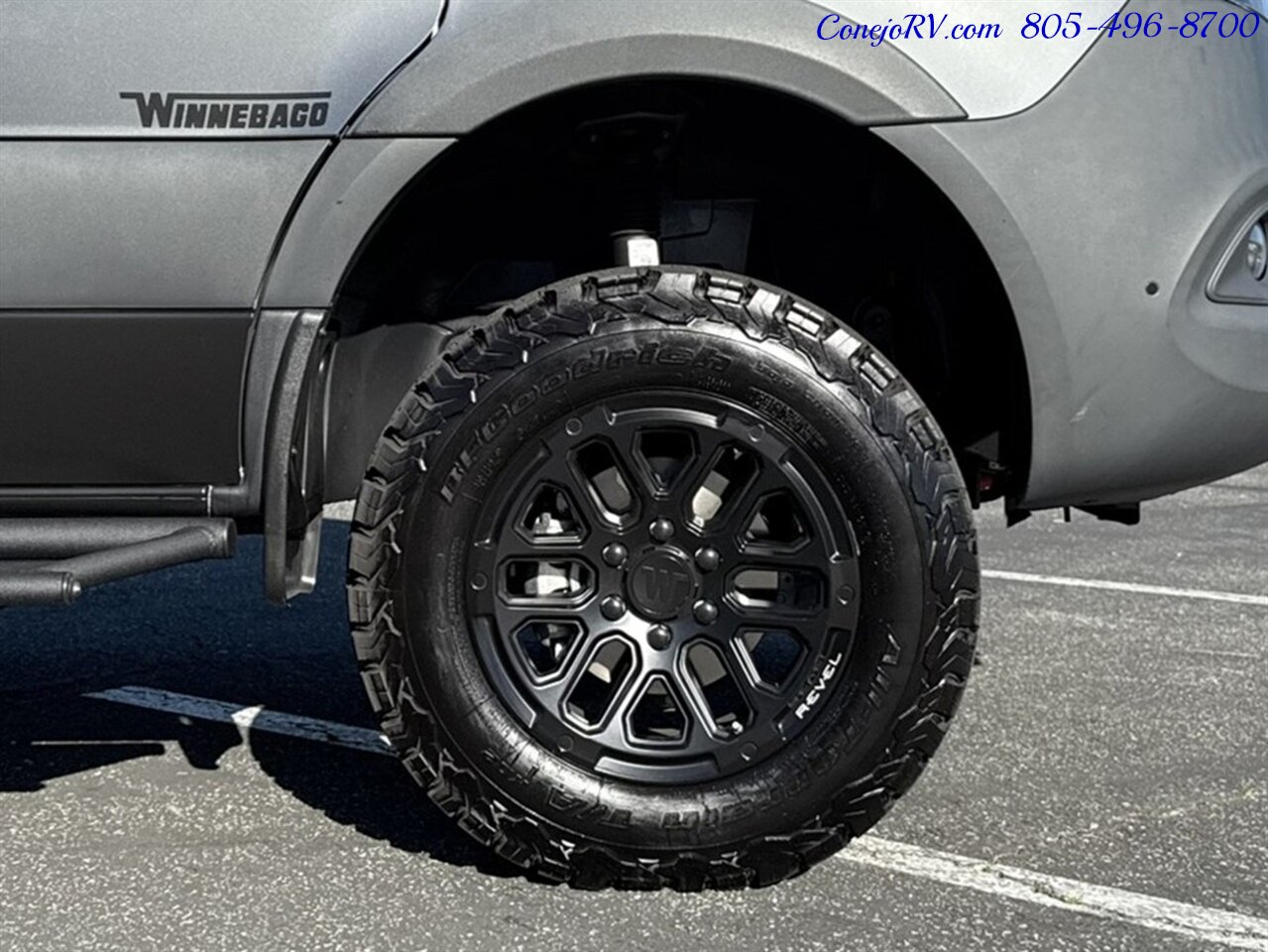 2025 Winnebago Revel 44E 2.5-1 AWD Sprinter Mercedes Turbo Diesel, 8.4KWH Lithionics System - Photo 39 - Thousand Oaks, CA 91360