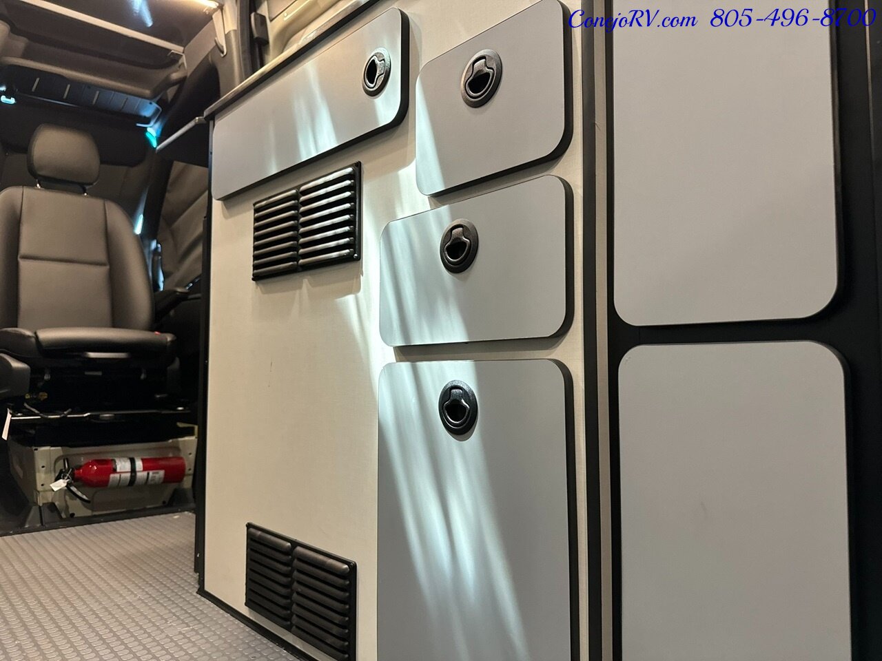 2024 Winnebago Revel 44E 4X4 Sprinter Mercedes Turbo Diesel, 320 AH Lithium  Custom Upgrades - Photo 14 - Thousand Oaks, CA 91360