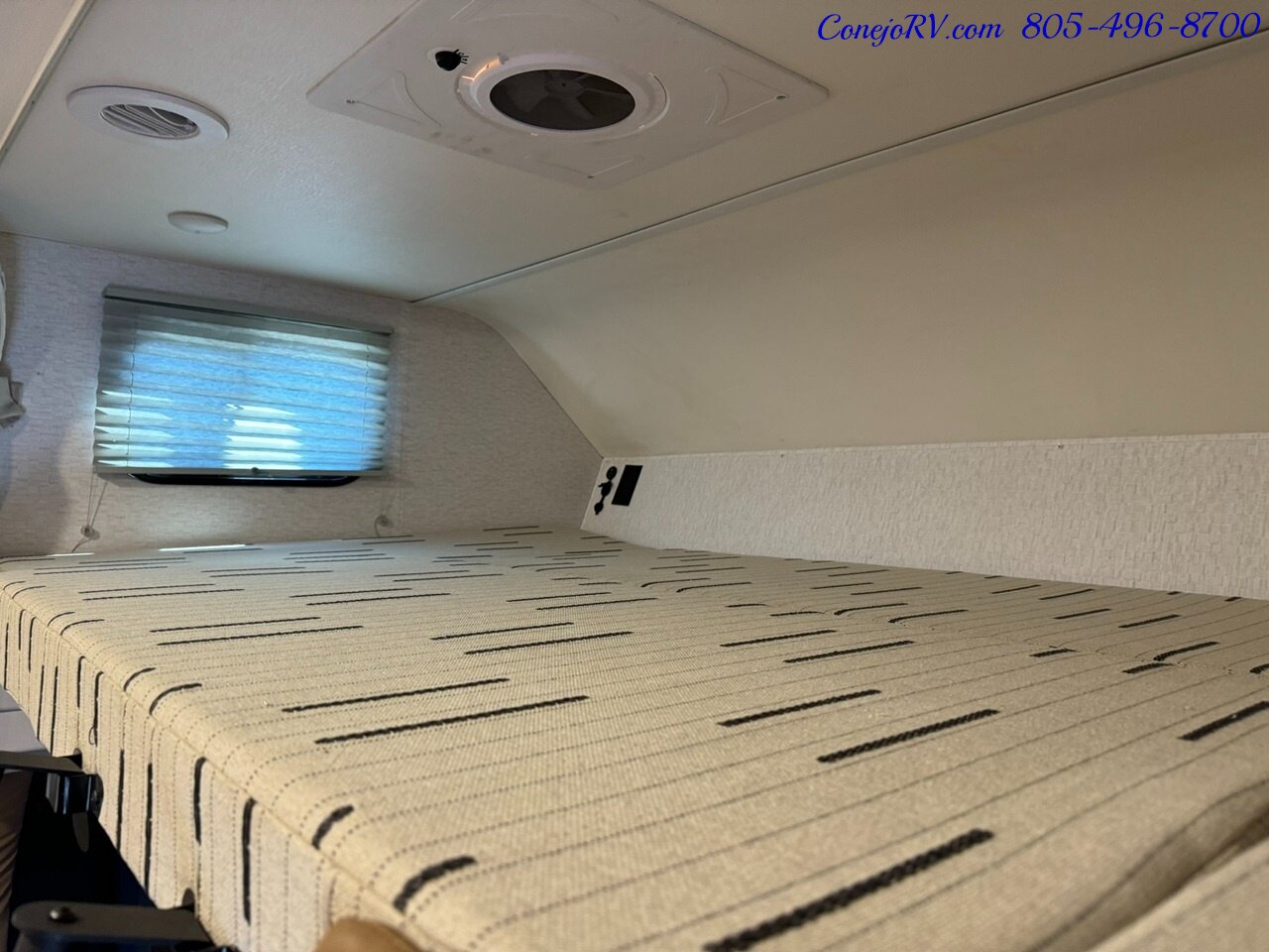 2025 Winnebago Porto 24P Full Wall Slide-Out Mercedes Turbo Diesel Full  Body Paint - Photo 30 - Thousand Oaks, CA 91360