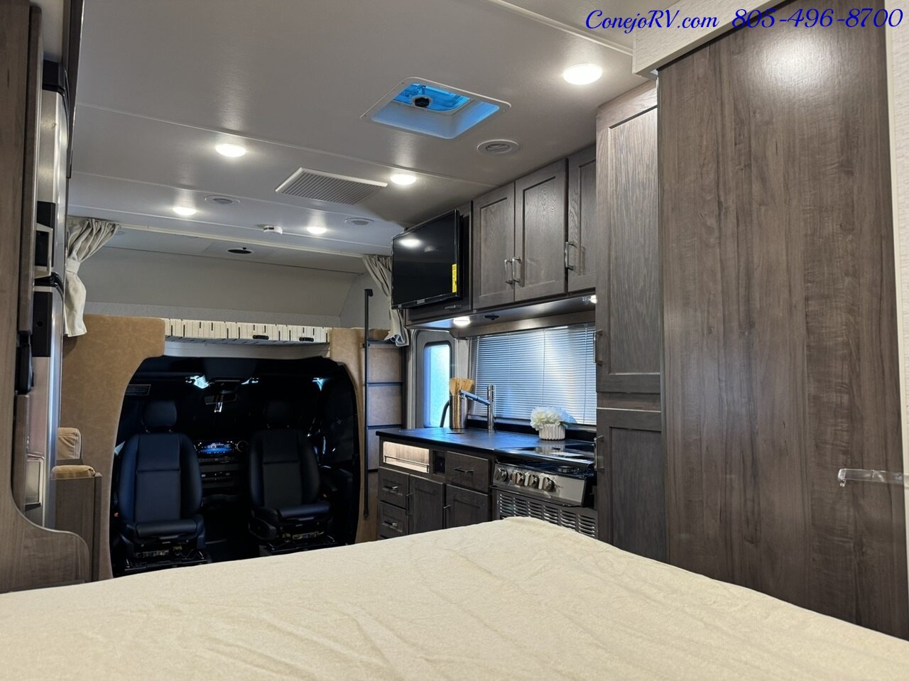 2025 Winnebago Porto 24P Full Wall Slide-Out Mercedes Turbo Diesel Full  Body Paint - Photo 26 - Thousand Oaks, CA 91360