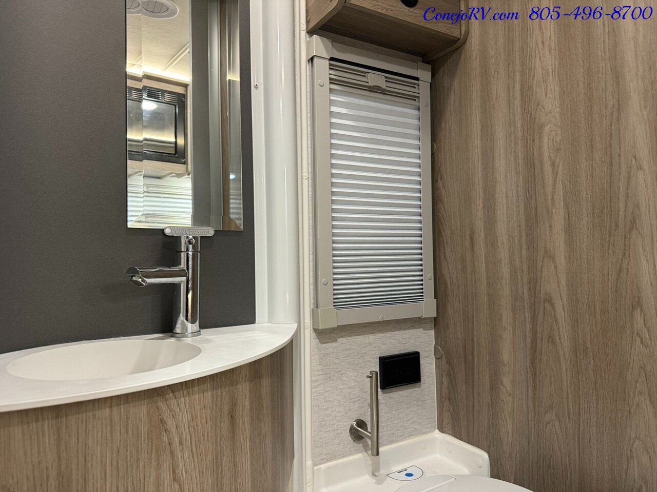 2023 Winnebago Ekko 22A Lithium Power 310HP All  Wheel Drive Only 8K Miles! - Photo 16 - Thousand Oaks, CA 91360