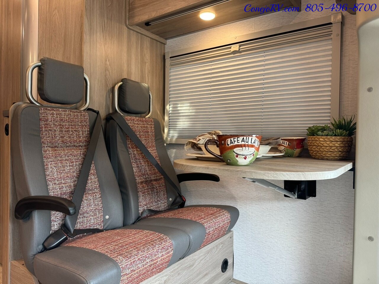 2023 Winnebago Ekko 22A Lithium Power 310HP All  Wheel Drive Only 8K Miles! - Photo 8 - Thousand Oaks, CA 91360