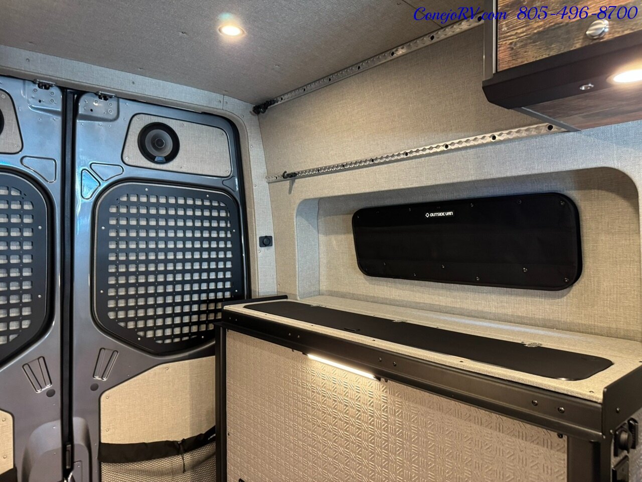 2025 Outside Van Syncline Mercedes 144 Turbo Diesel 1030AH Lithium AWD Adventure Van Custom Upgrades - Photo 24 - Thousand Oaks, CA 91360