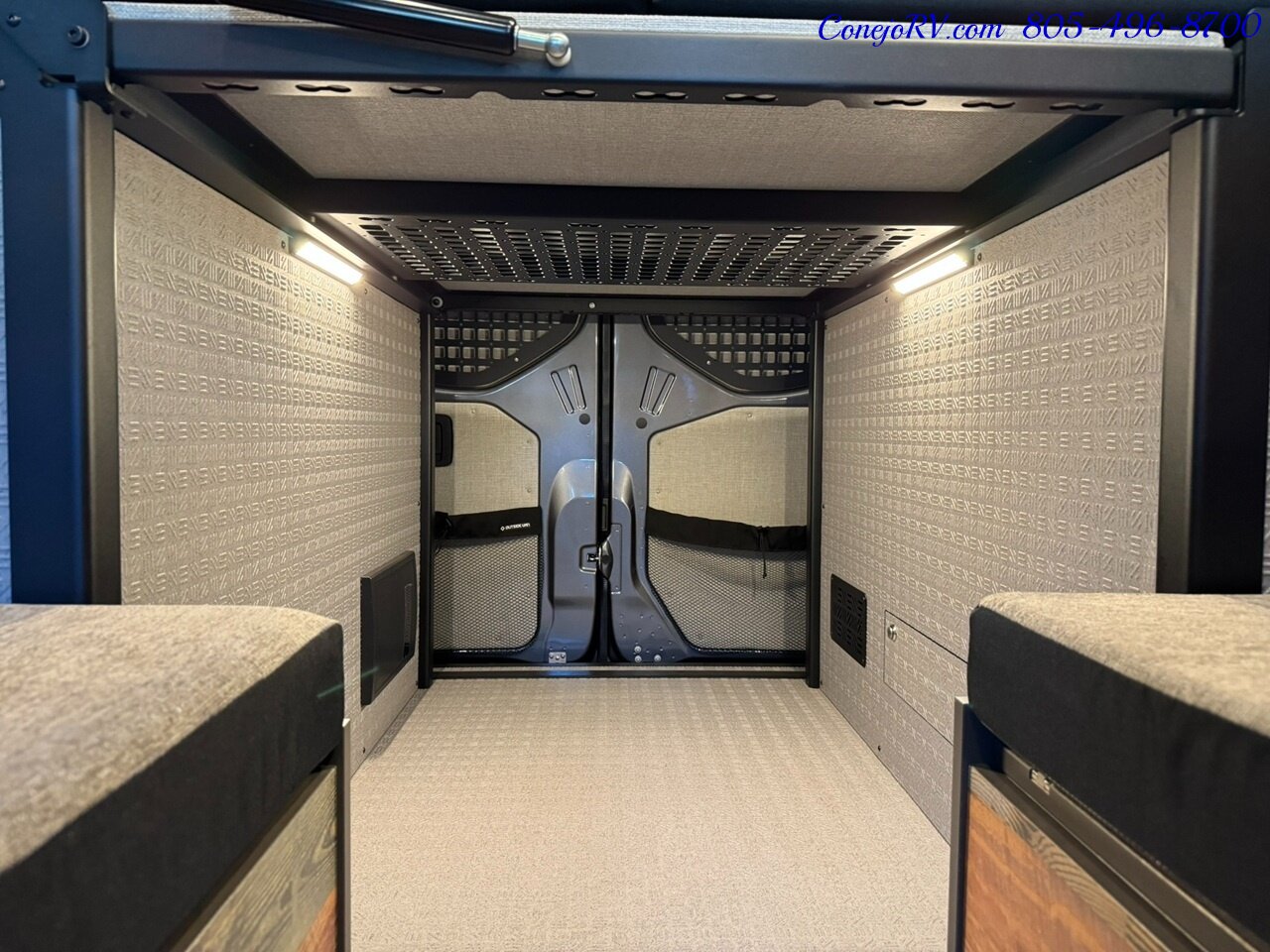 2025 Outside Van Syncline Mercedes 144 Turbo Diesel 1030AH Lithium AWD Adventure Van Custom Upgrades - Photo 27 - Thousand Oaks, CA 91360