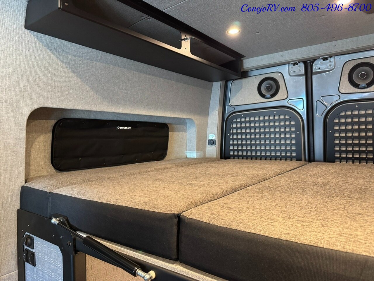 2025 Outside Van Syncline Mercedes 144 Turbo Diesel 1030AH Lithium AWD Adventure Van Custom Upgrades - Photo 28 - Thousand Oaks, CA 91360