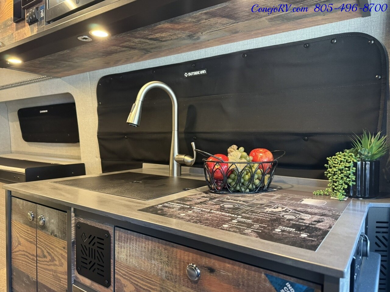 2025 Outside Van Syncline Mercedes 144 Turbo Diesel 1030AH Lithium AWD Adventure Van Custom Upgrades - Photo 8 - Thousand Oaks, CA 91360