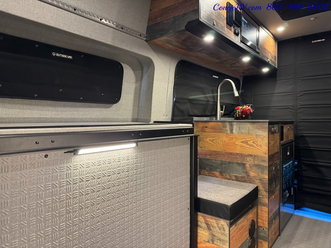 2025 Outside Van Syncline Mercedes 144 Turbo Diesel 1030AH Lithium AWD Adventure Van Custom Upgrades - Photo 34 - Thousand Oaks, CA 91360