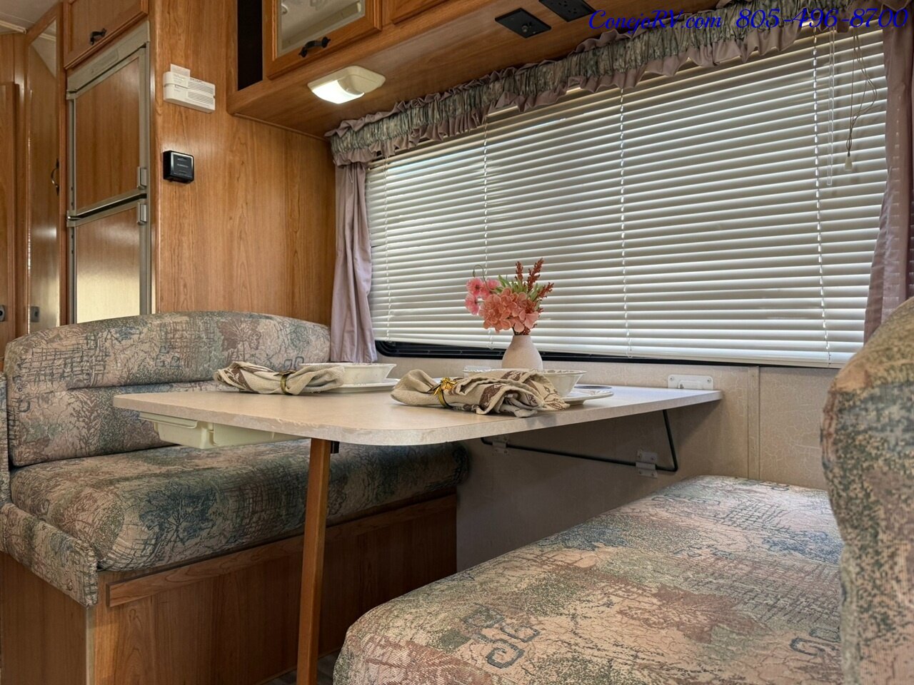 2001 Coachmen Catalina 210CB Cab Over Loft Bed 69K Miles - Photo 8 - Thousand Oaks, CA 91360