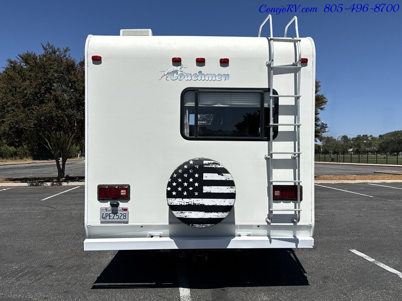 2001 Coachmen Catalina 210CB Cab Over Loft Bed 69K Miles - Photo 37 - Thousand Oaks, CA 91360