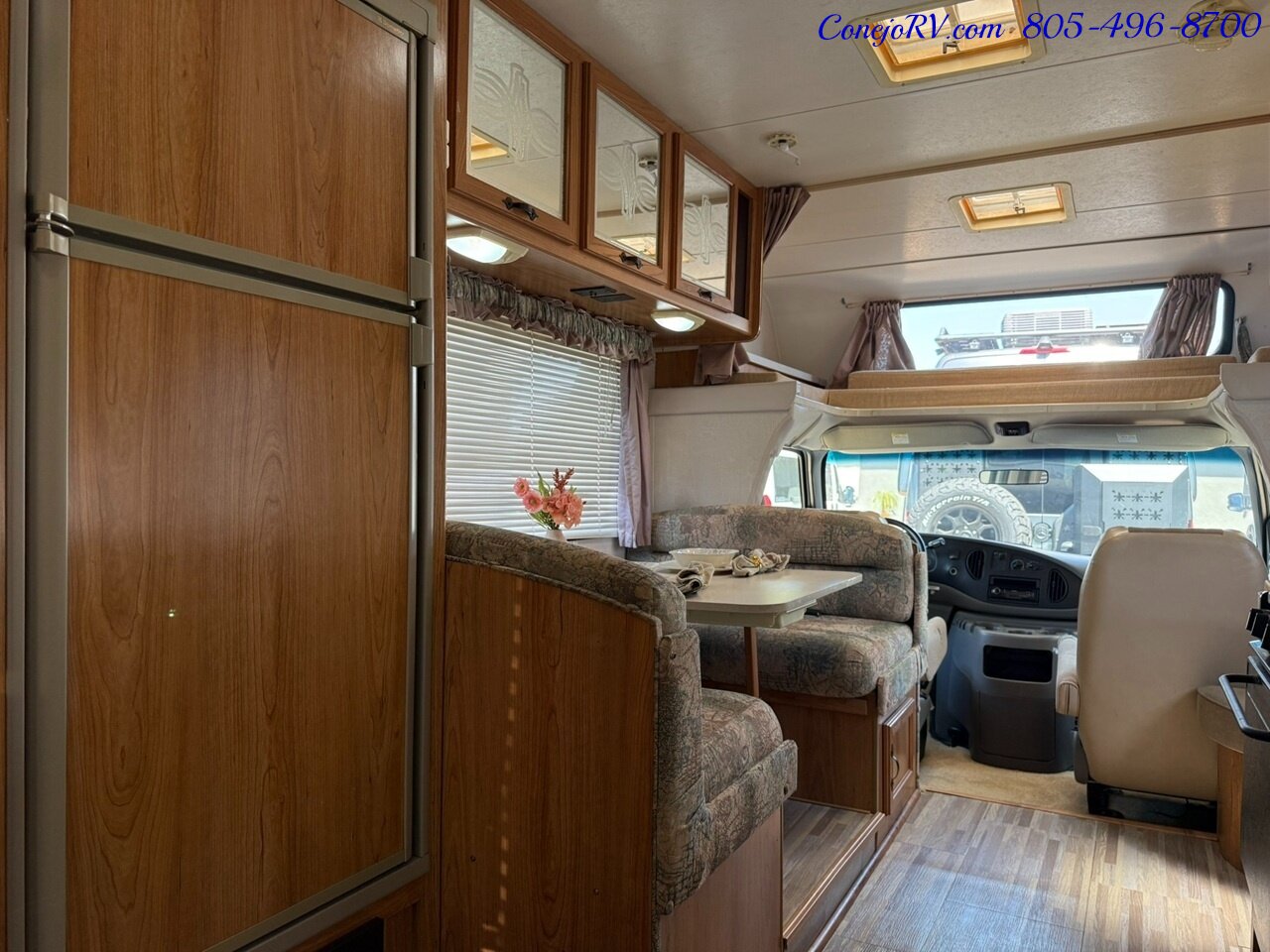 2001 Coachmen Catalina 210CB Cab Over Loft Bed 69K Miles - Photo 24 - Thousand Oaks, CA 91360