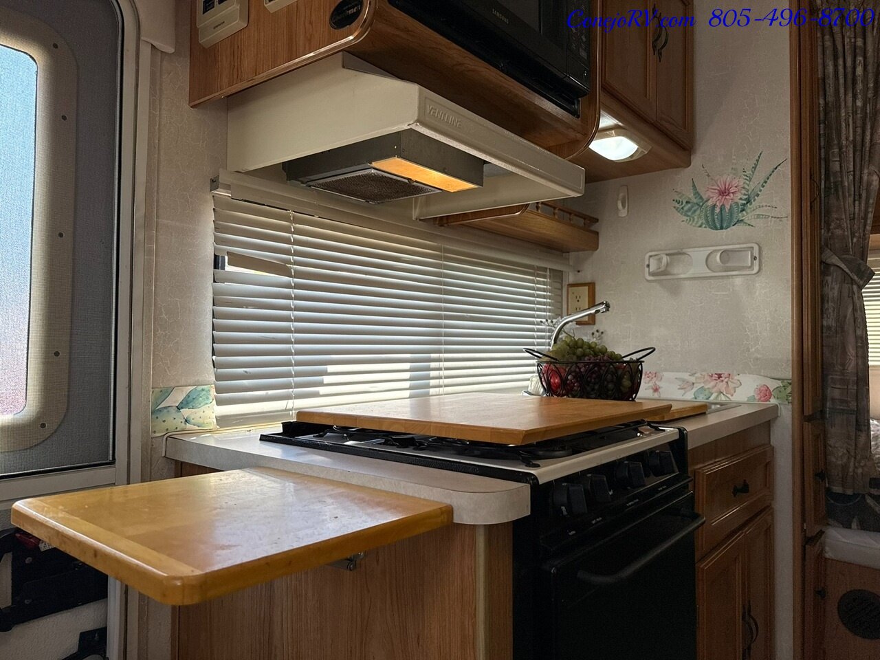 2001 Coachmen Catalina 210CB Cab Over Loft Bed 69K Miles - Photo 12 - Thousand Oaks, CA 91360