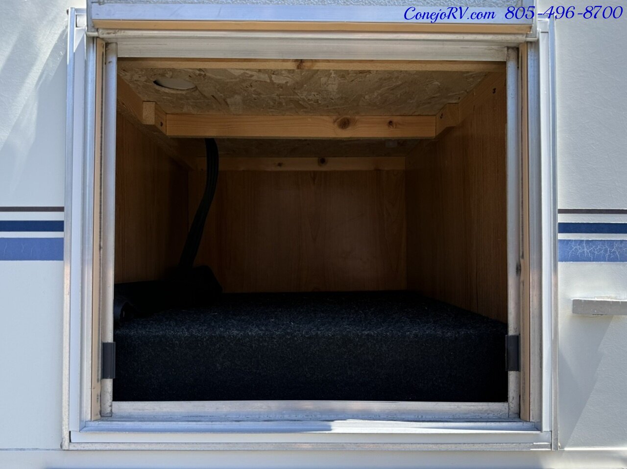 2001 Coachmen Catalina 210CB Cab Over Loft Bed 69K Miles - Photo 34 - Thousand Oaks, CA 91360