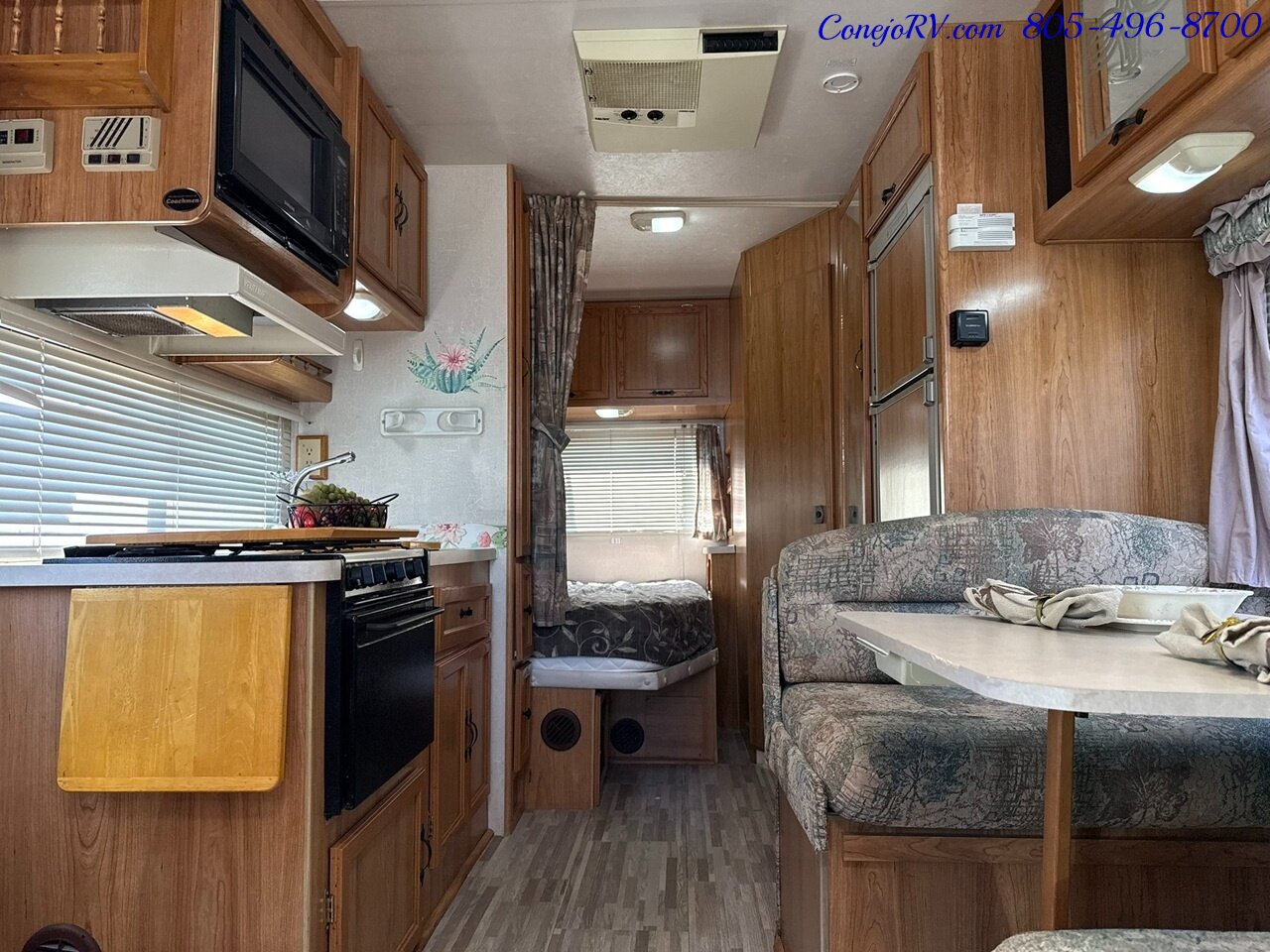 2001 Coachmen Catalina 210CB Cab Over Loft Bed 69K Miles - Photo 5 - Thousand Oaks, CA 91360