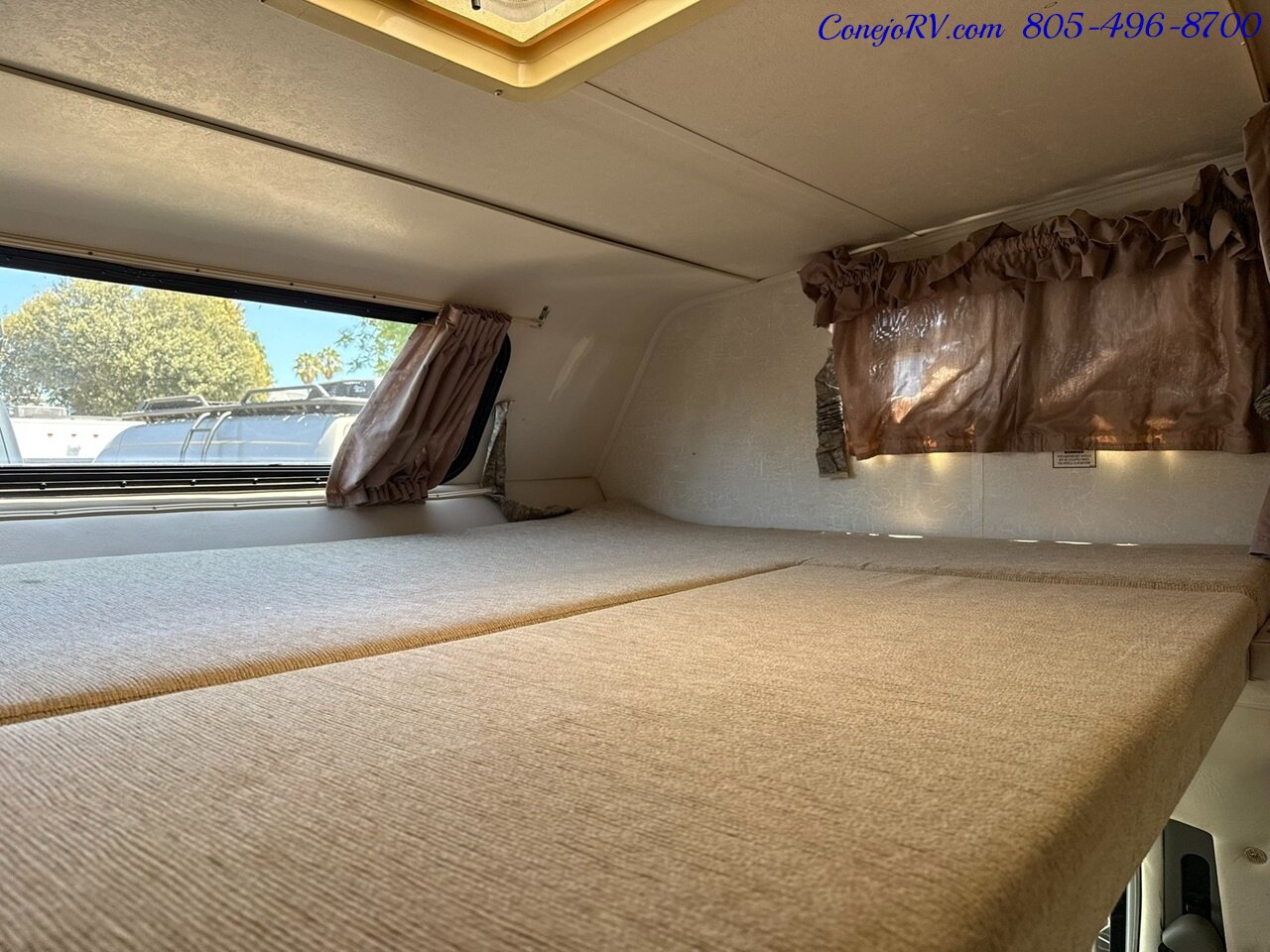 2001 Coachmen Catalina 210CB Cab Over Loft Bed 69K Miles - Photo 28 - Thousand Oaks, CA 91360