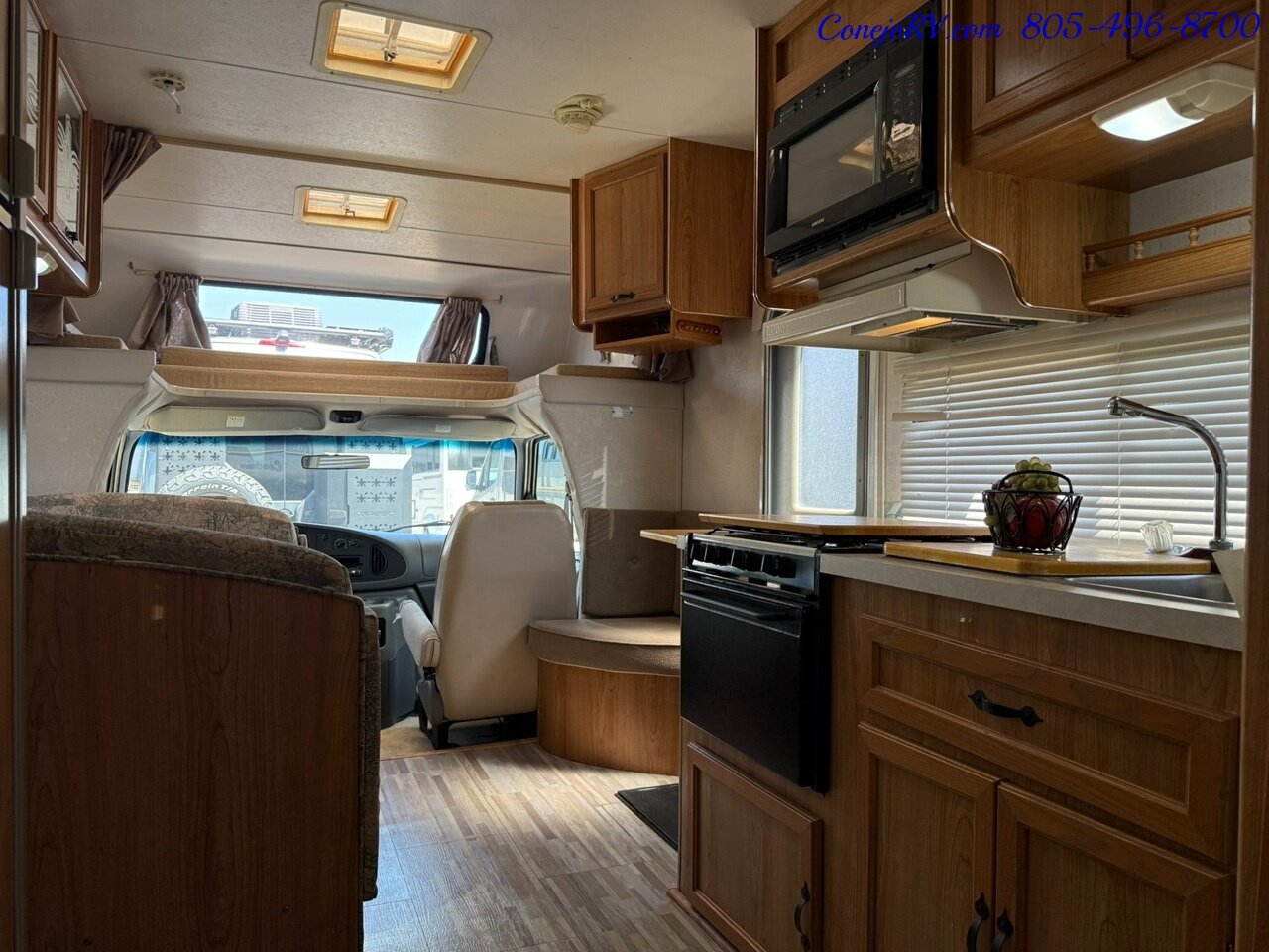 2001 Coachmen Catalina 210CB Cab Over Loft Bed 69K Miles - Photo 23 - Thousand Oaks, CA 91360