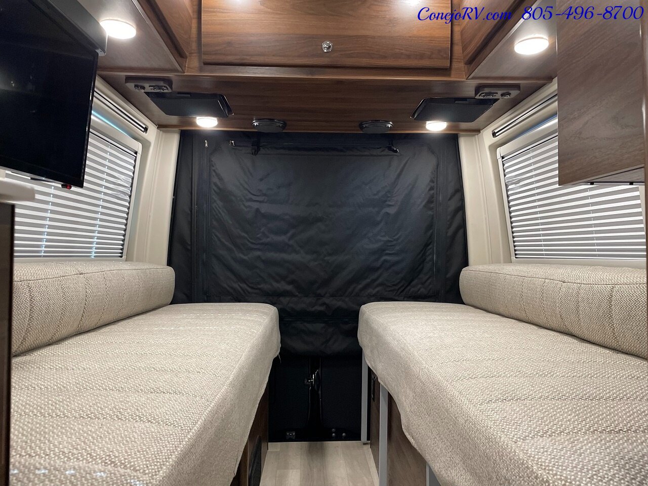 2022 Winnebago Boldt 70BL 4X4 Volta Lithium System Mercedes Turbo Diesel  10K Miles - Photo 21 - Thousand Oaks, CA 91360