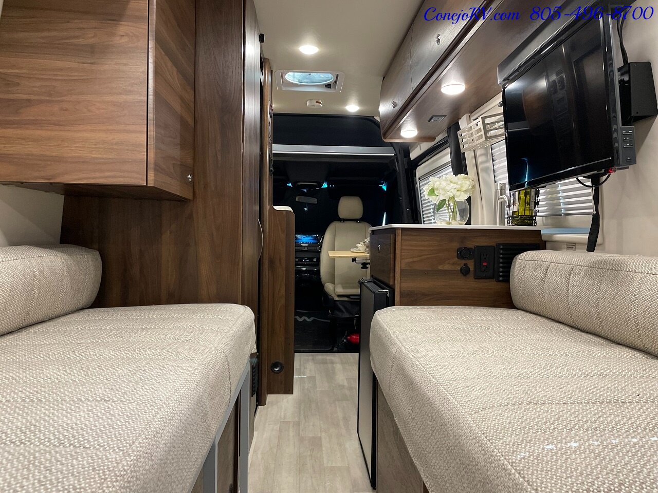 2022 Winnebago Boldt 70BL 4X4 Volta Lithium System Mercedes Turbo Diesel  10K Miles - Photo 25 - Thousand Oaks, CA 91360