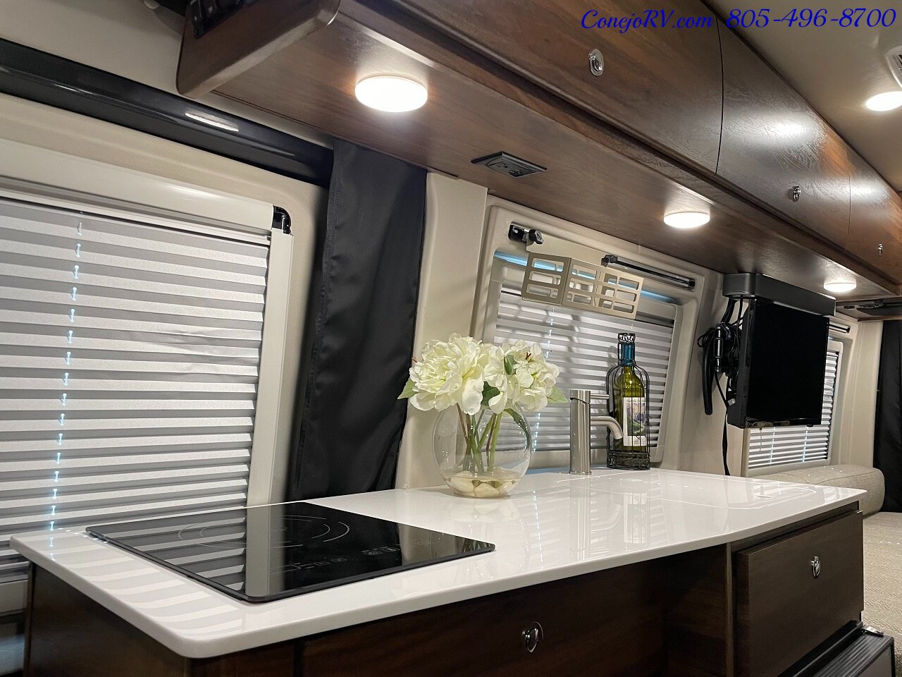 2022 Winnebago Boldt 70BL 4X4 Volta Lithium System Mercedes Turbo Diesel  10K Miles - Photo 11 - Thousand Oaks, CA 91360