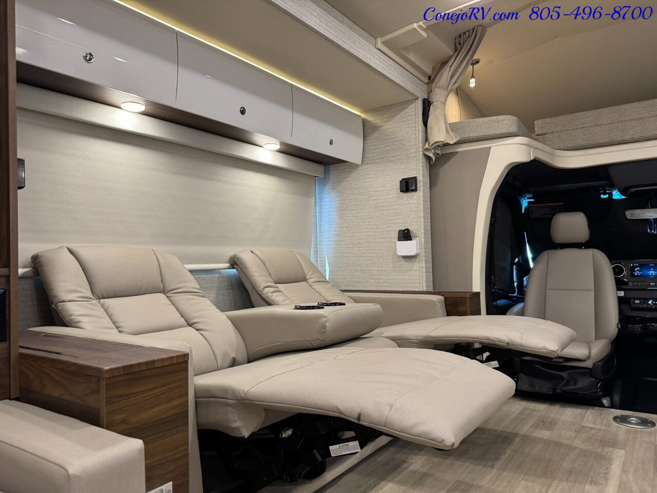 2025 Winnebago Navion 24D Full Wall Slide-Out Mercedes Turbo Diesel Full Body Paint 3K Miles - Photo 26 - Thousand Oaks, CA 91360
