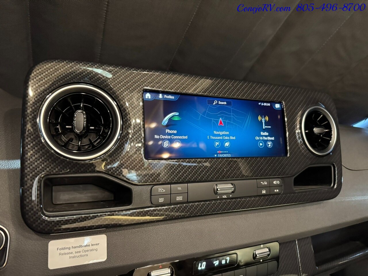 2025 Winnebago Navion 24D Full Wall Slide-Out Mercedes Turbo Diesel Full Body Paint 3K Miles - Photo 35 - Thousand Oaks, CA 91360