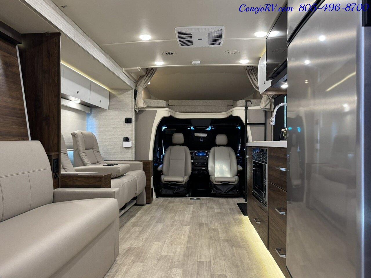 2025 Winnebago Navion 24D Full Wall Slide-Out Mercedes Turbo Diesel Full Body Paint 3K Miles - Photo 22 - Thousand Oaks, CA 91360