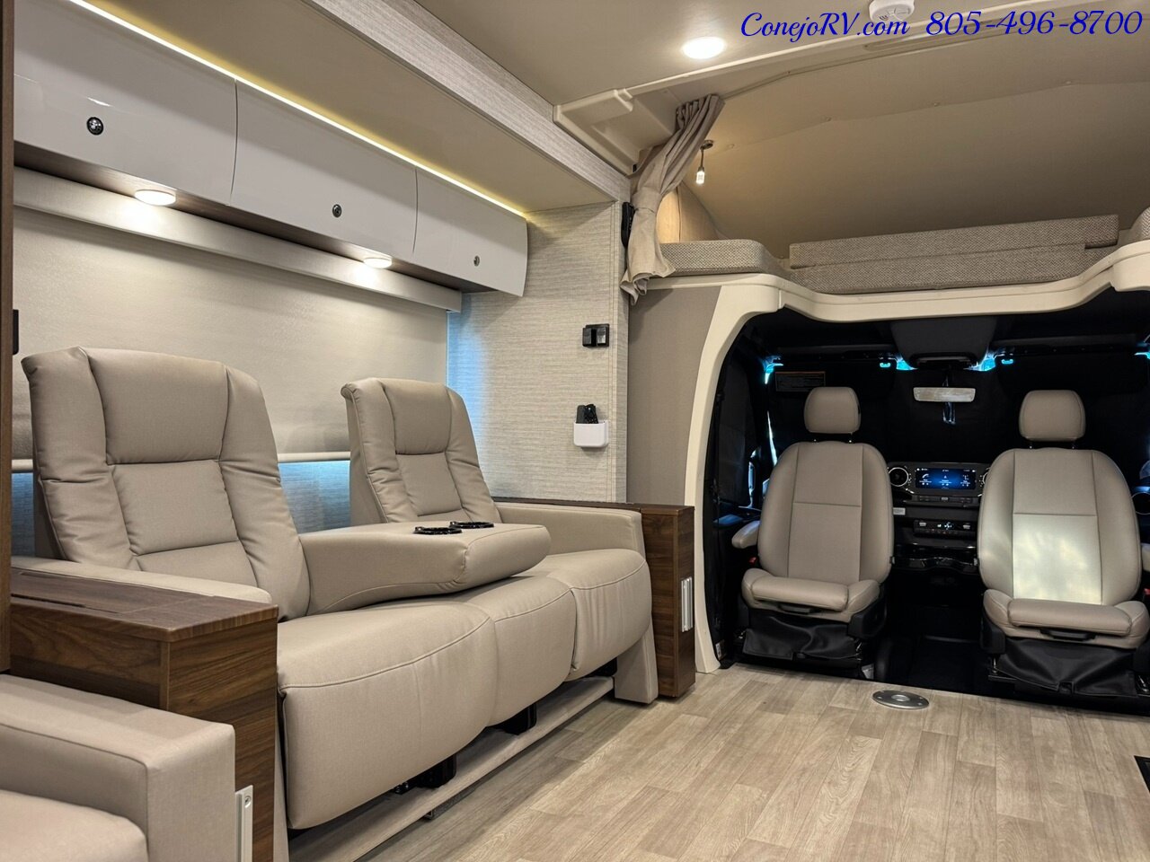 2025 Winnebago Navion 24D Full Wall Slide-Out Mercedes Turbo Diesel Full Body Paint 3K Miles - Photo 25 - Thousand Oaks, CA 91360