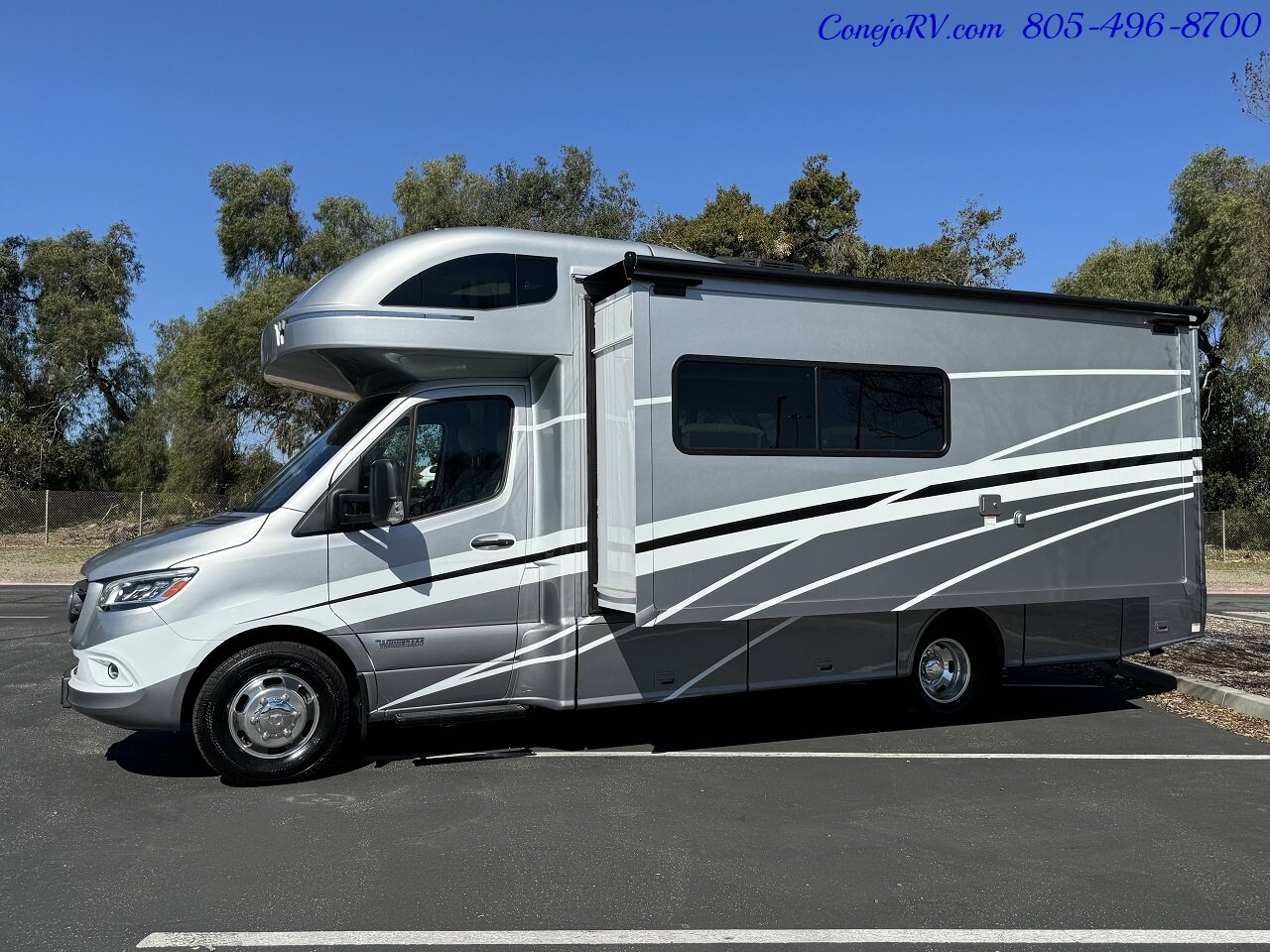 2025 Winnebago Navion 24D Full Wall Slide-Out Mercedes Turbo Diesel Full  Body Paint - Photo 1 - Thousand Oaks, CA 91360