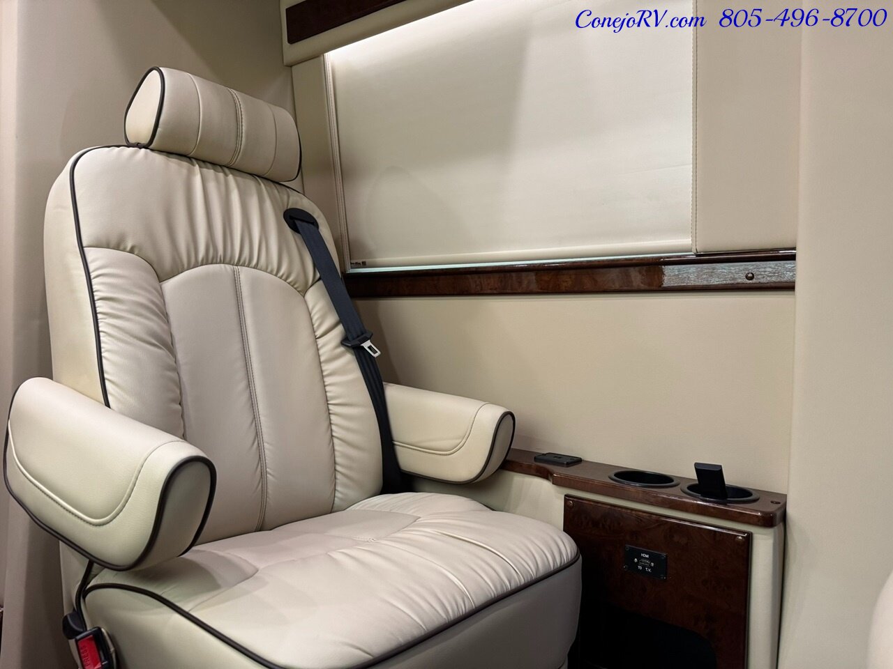 2020 American Coach Patriot By Midwest Automotive Designs 170 Mercedes  Turbo Diesel Power 18K Miles - Photo 10 - Thousand Oaks, CA 91360