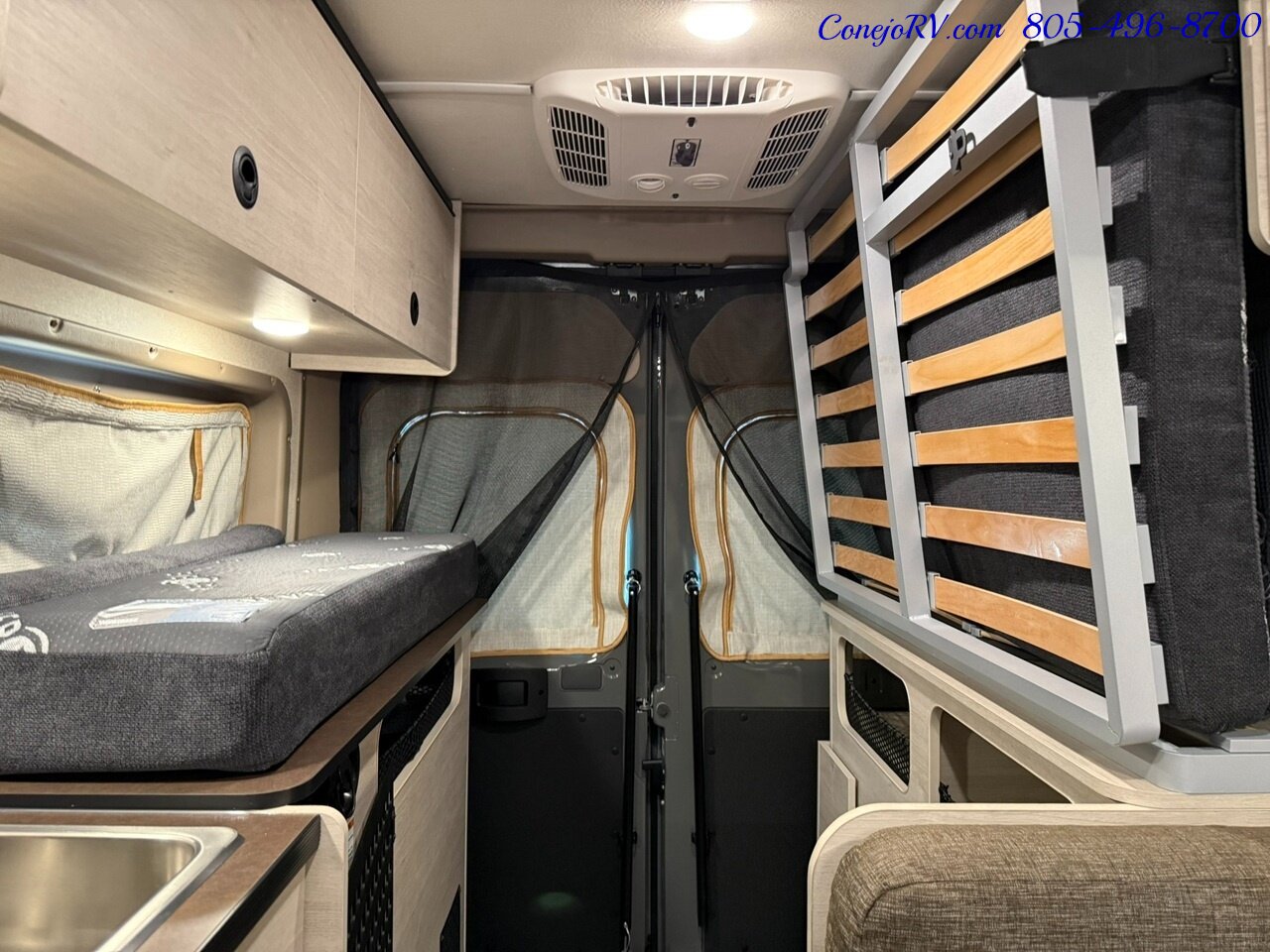 2027 Winnebago Solis Pocket 36A **New for 2027 2.8KW GENERATOR** Roof AC Murphy Bed Full Galley - Photo 18 - Thousand Oaks, CA 91360