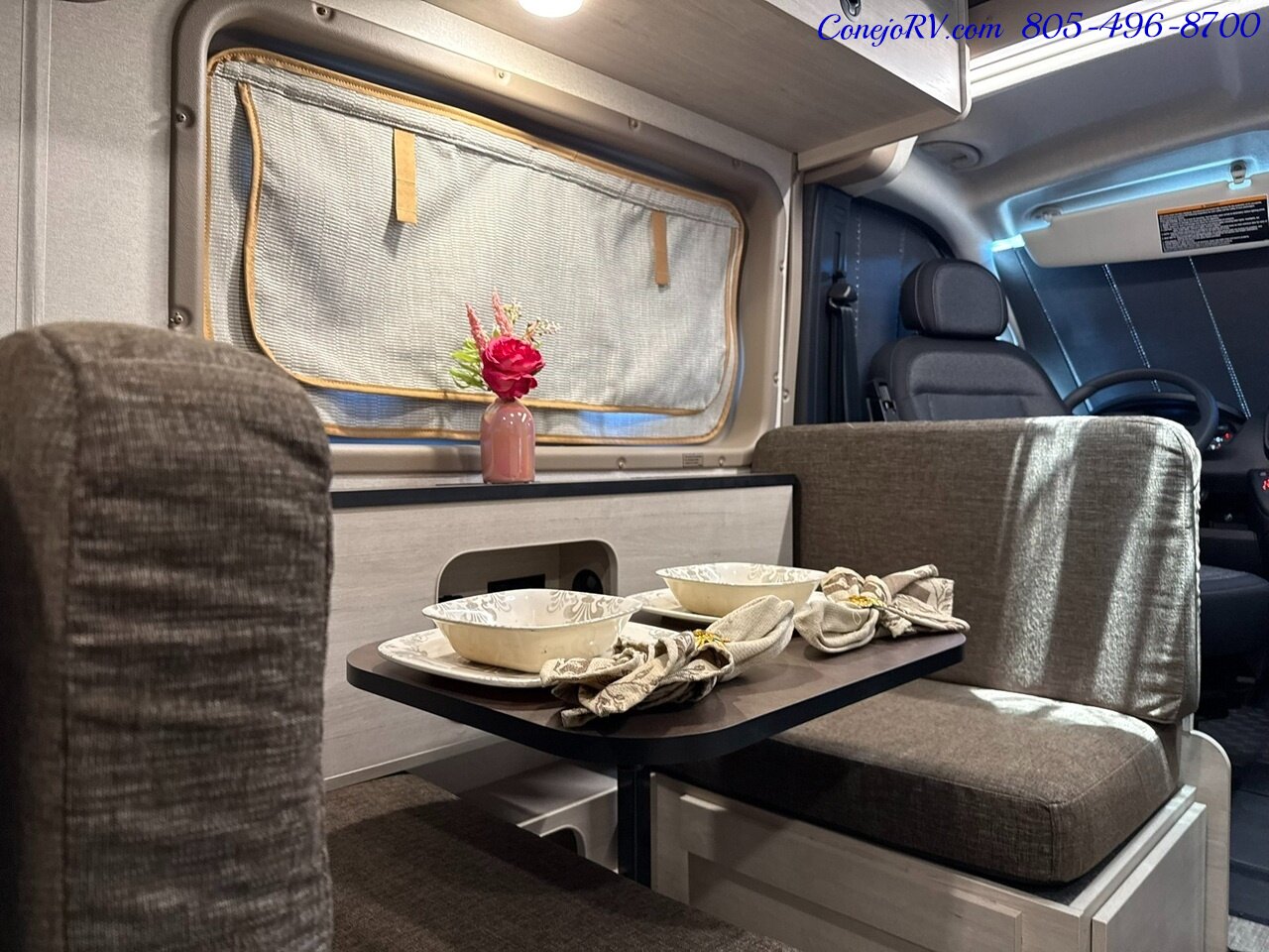 2027 Winnebago Solis Pocket 36A **New for 2027 2.8KW GENERATOR** Roof AC Murphy Bed Full Galley - Photo 11 - Thousand Oaks, CA 91360