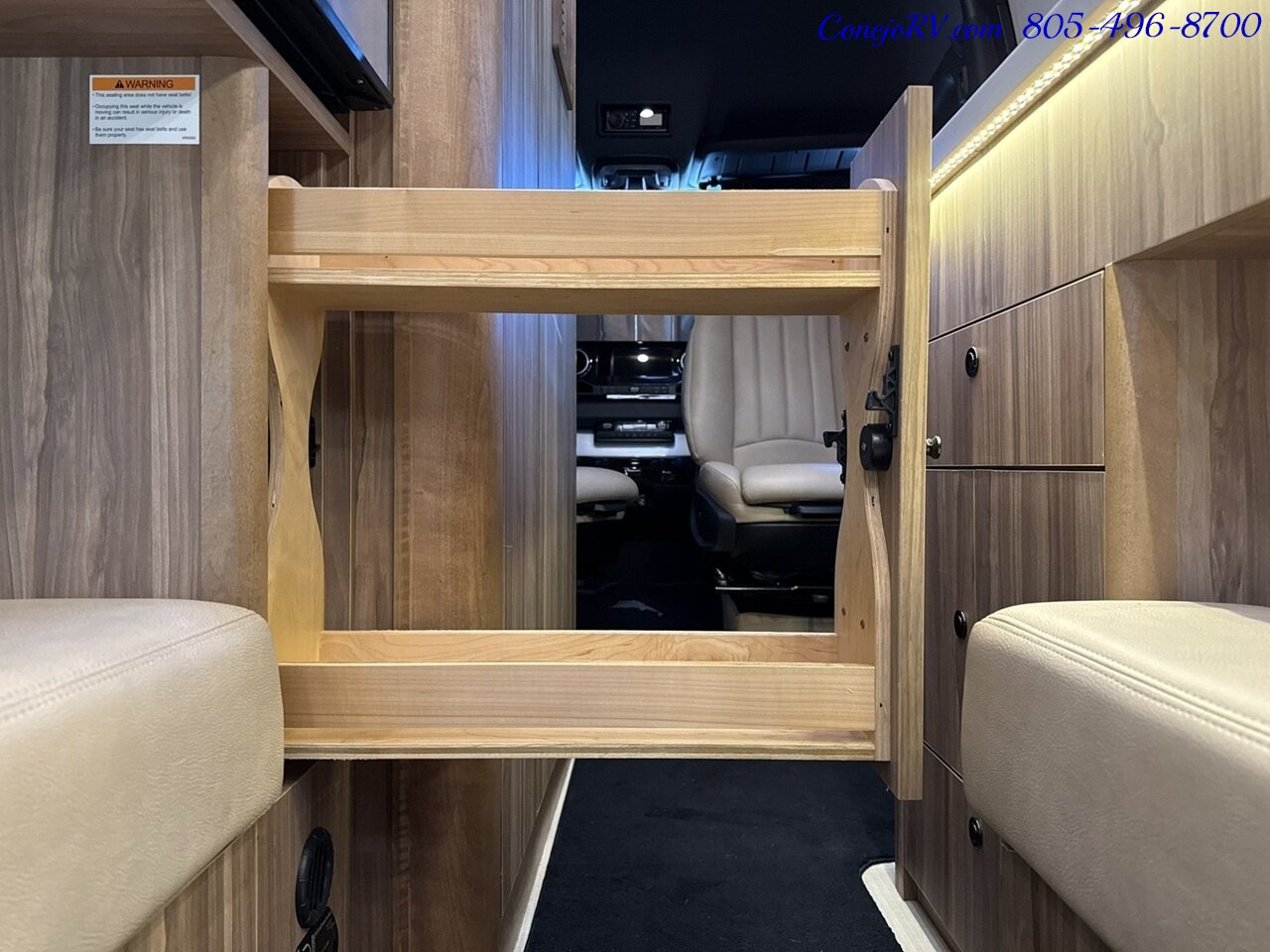 2022 Airstream Interstate 19 4X4 Tommy Bahama Special Edition Touring Coach - Photo 14 - Thousand Oaks, CA 91360
