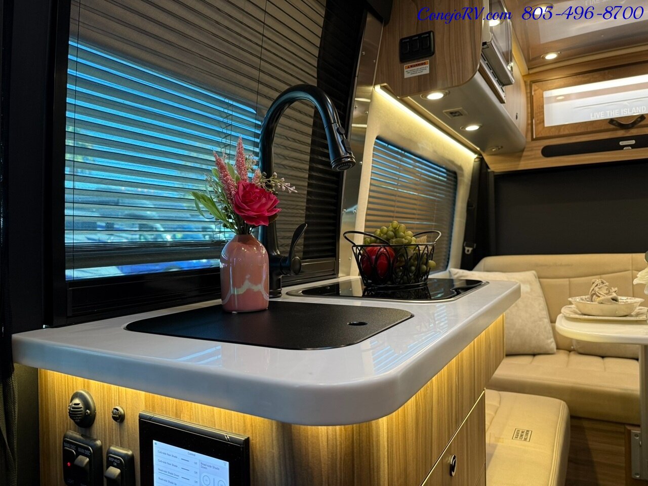 2022 Airstream Interstate 19 4X4 Tommy Bahama Special Edition Touring Coach - Photo 8 - Thousand Oaks, CA 91360