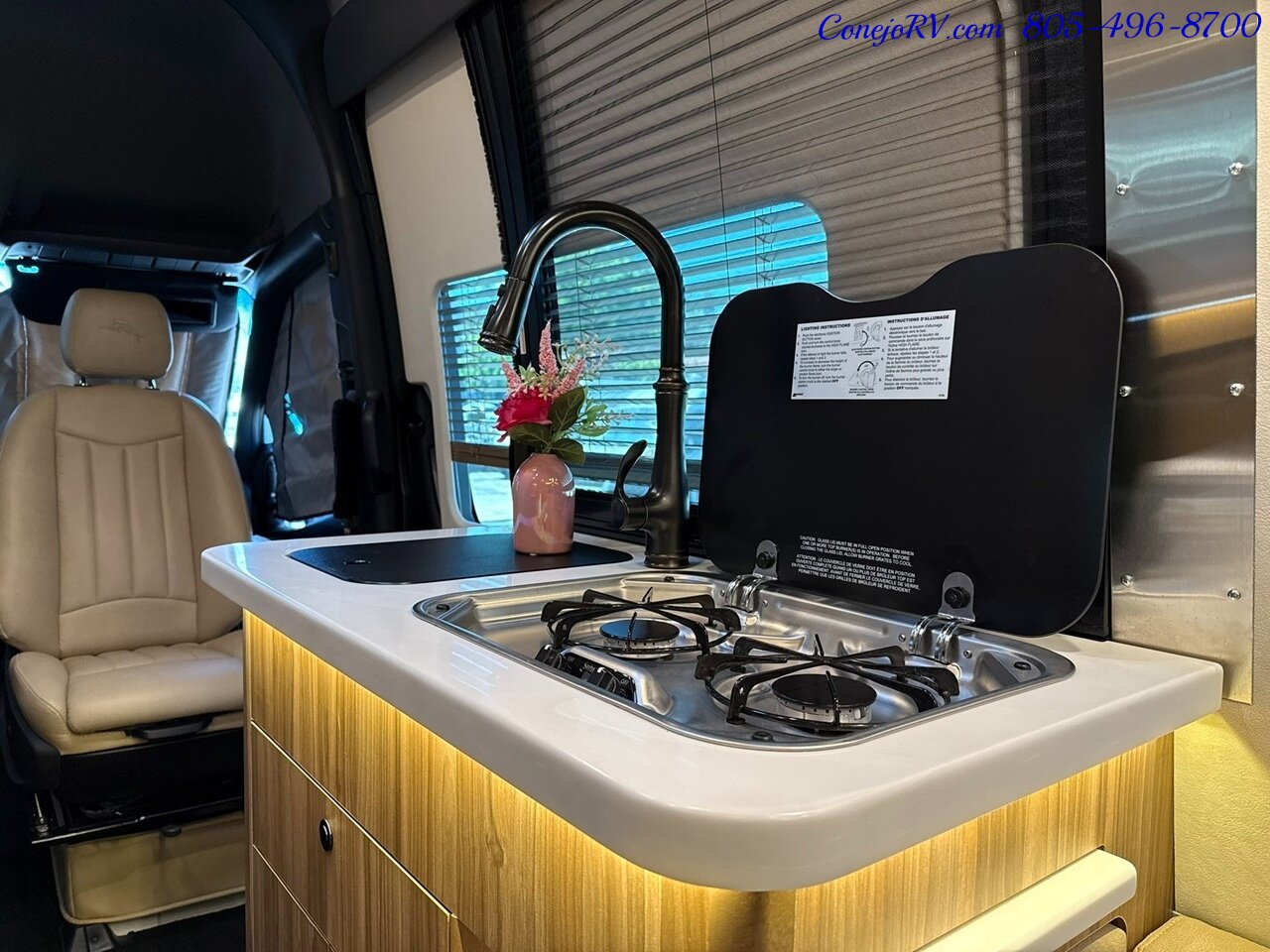 2022 Airstream Interstate 19 4X4 Tommy Bahama Special Edition Touring Coach - Photo 16 - Thousand Oaks, CA 91360