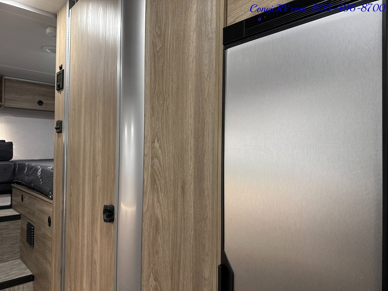 2026 Winnebago Ekko 23B Mercedes Sprinter Lithium Power All Wheel Drive   - Photo 17 - Thousand Oaks, CA 91360