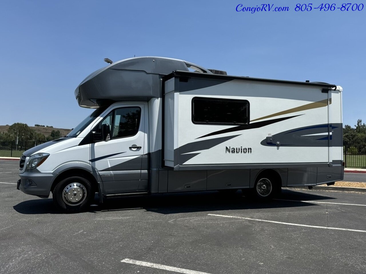 2019 Winnebago Navion 24D Full Wall Slide-Out Mercedes Turbo Diesel 17K  Miles - Photo 1 - Thousand Oaks, CA 91360