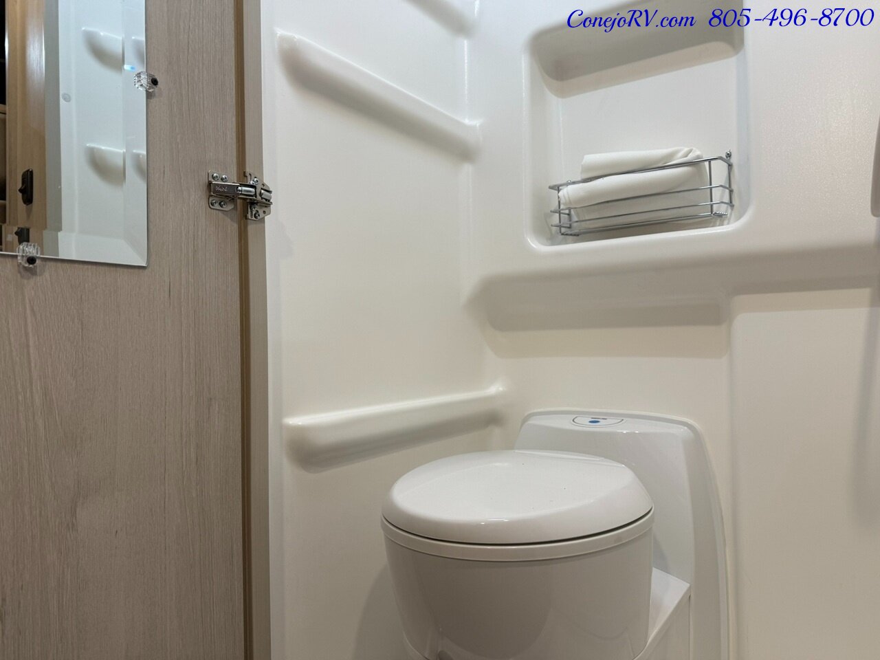 2026 Winnebago Solis 59P **NEW FOR 2026 2.8KW GENERATOR**Pop Top Full  Galley Convertible SOFA Roof AC - Photo 17 - Thousand Oaks, CA 91360