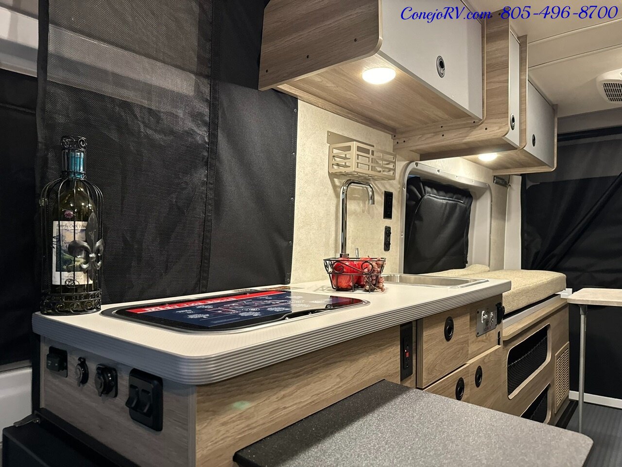 2025 Winnebago Solis 59PX Murphy Bed Pop Top Full Galley   - Photo 11 - Thousand Oaks, CA 91360