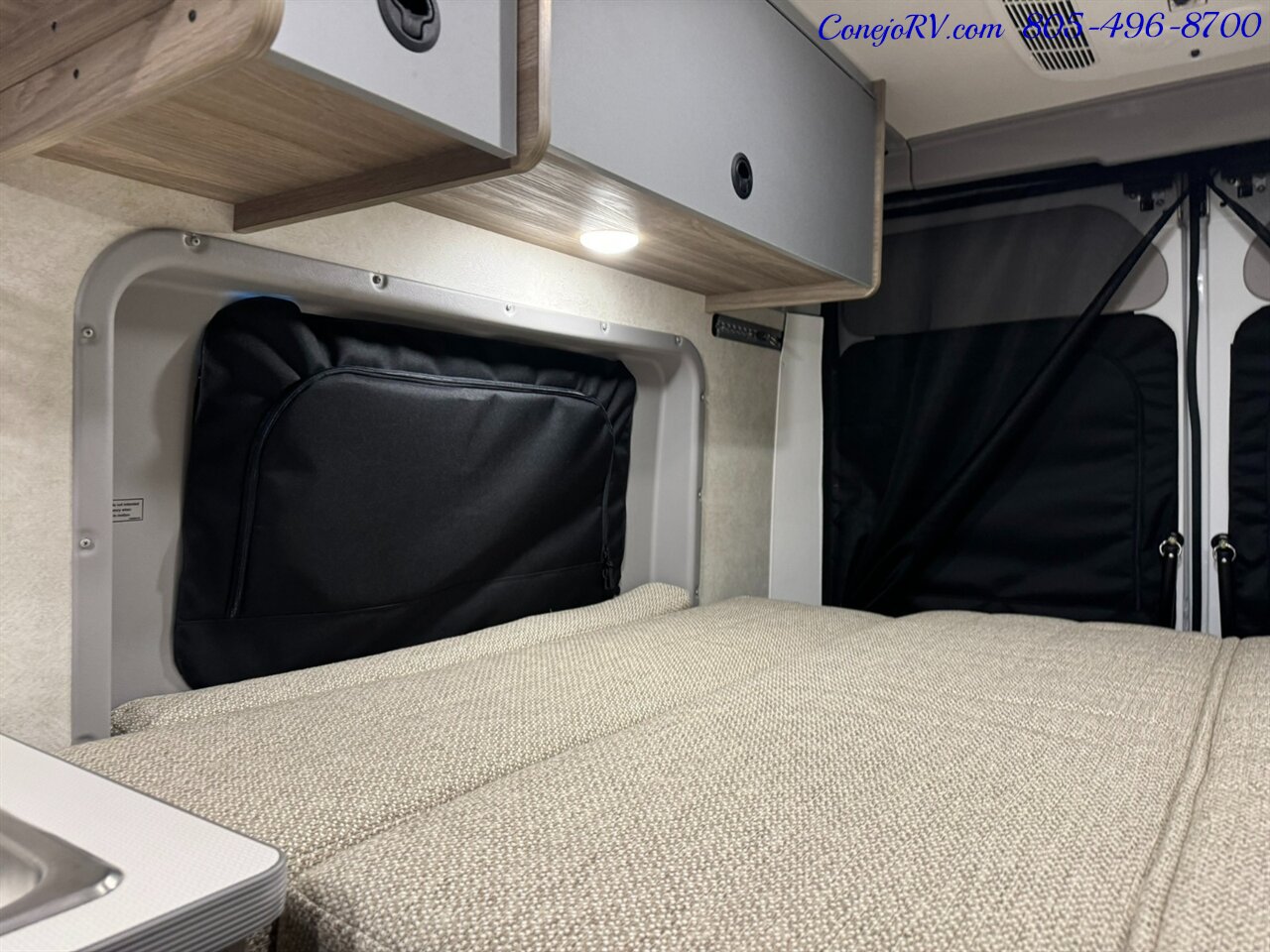 2025 Winnebago Solis 59PX Murphy Bed Pop Top Full Galley   - Photo 22 - Thousand Oaks, CA 91360