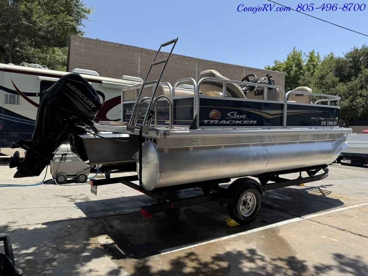 2023 Sun Tracker Bass Buggy 16XL   - Photo 4 - Thousand Oaks, CA 91360
