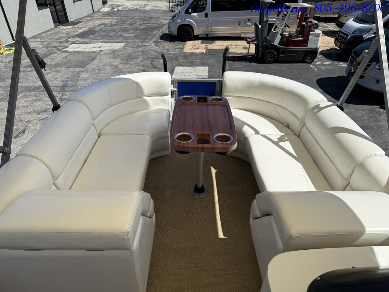 2024 Frontier Pontoons 24' Cruiser - Photo 13 - Thousand Oaks, CA 91360