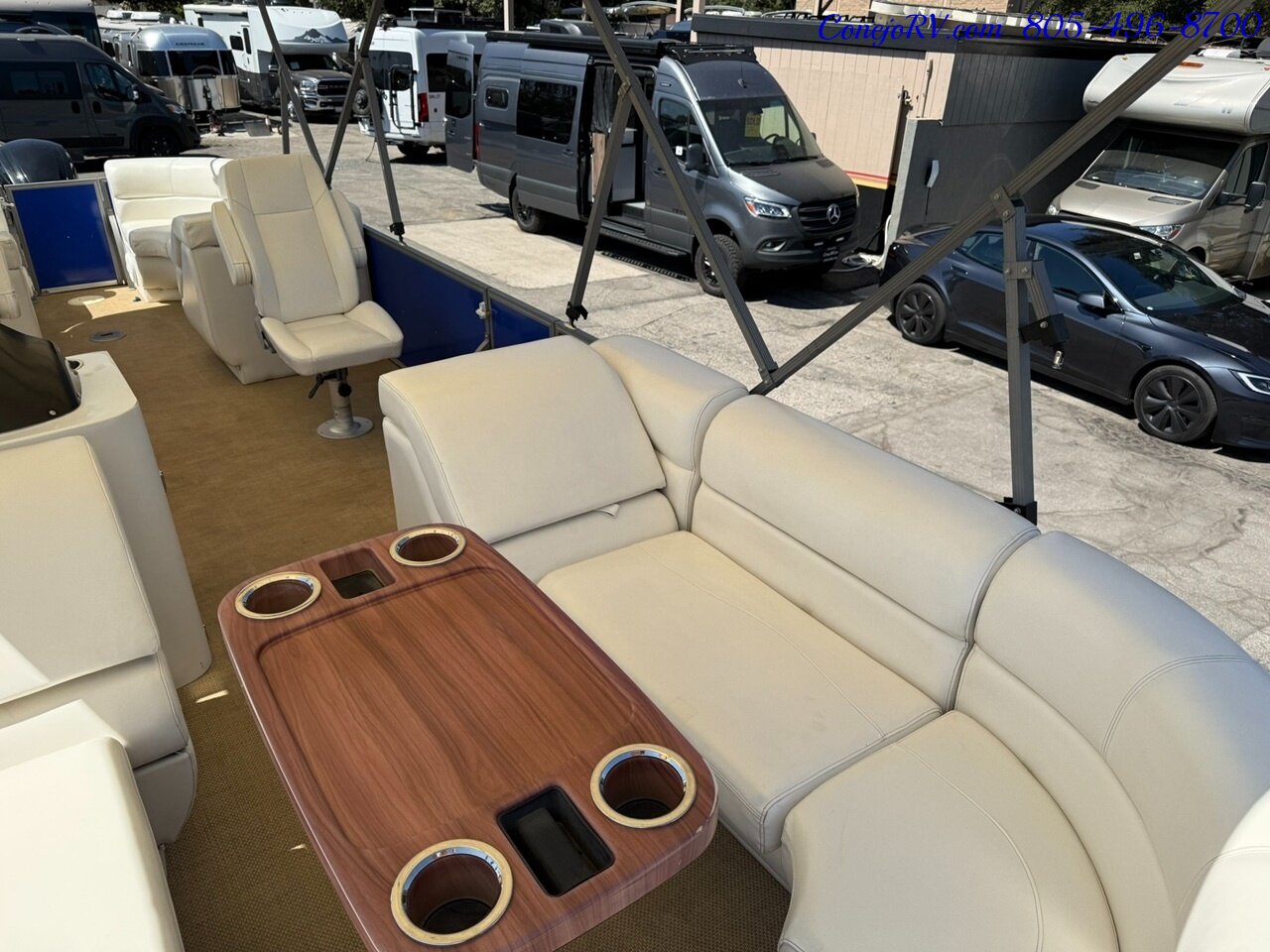 2024 Frontier Pontoons 24' Cruiser - Photo 7 - Thousand Oaks, CA 91360