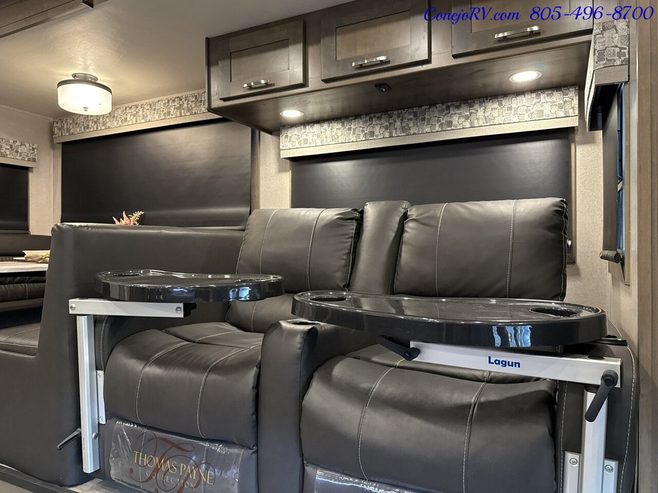 2022 Dynamax Isata 5 Series Xplorer 30FW FOUR WHEEL DRIVE Super-C Full Body Paint Cummins Turbo Diesel 16K Miles - Photo 15 - Thousand Oaks, CA 91360